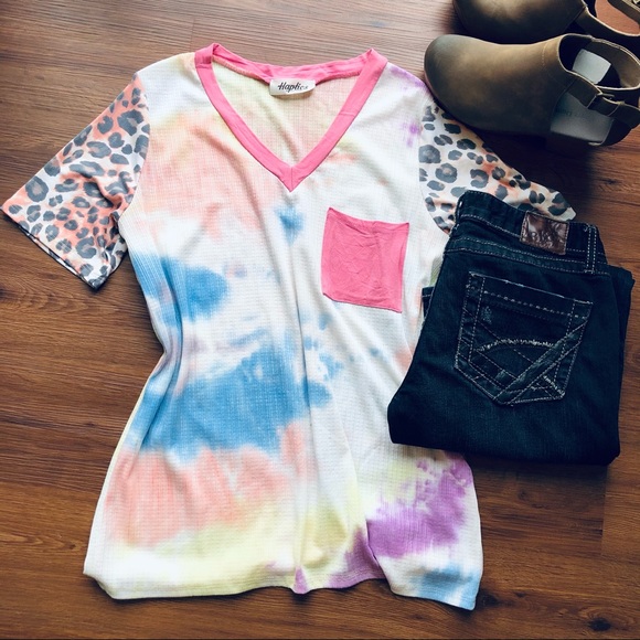 Haptics by Holly Harper Boutique V-Neck - Picture 7 of 8